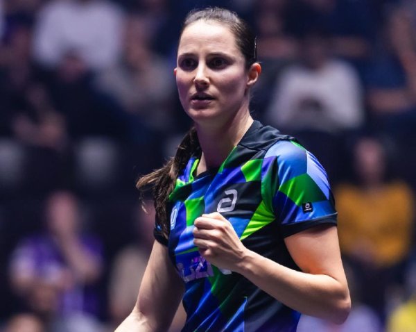 配多多 WTT冠军赛再爆冷！申裕斌1-4惨败出局，怪胶手强势晋级决赛